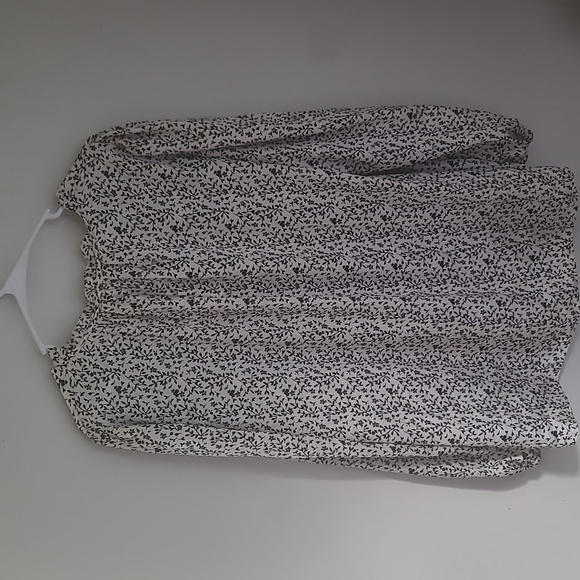 Blouse - Picture 3 of 4